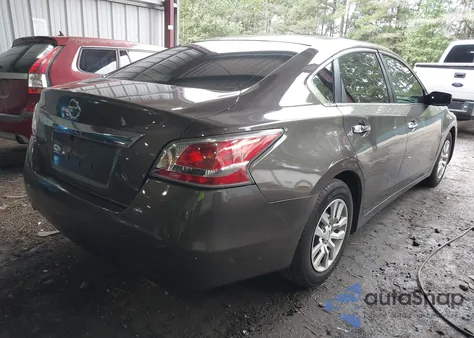 2015 Nissan Altima 2.5/2.5 S/2.5 Sl/2.5 Sv from USA, damaged, VIN 1N4AL3AP0FC285692